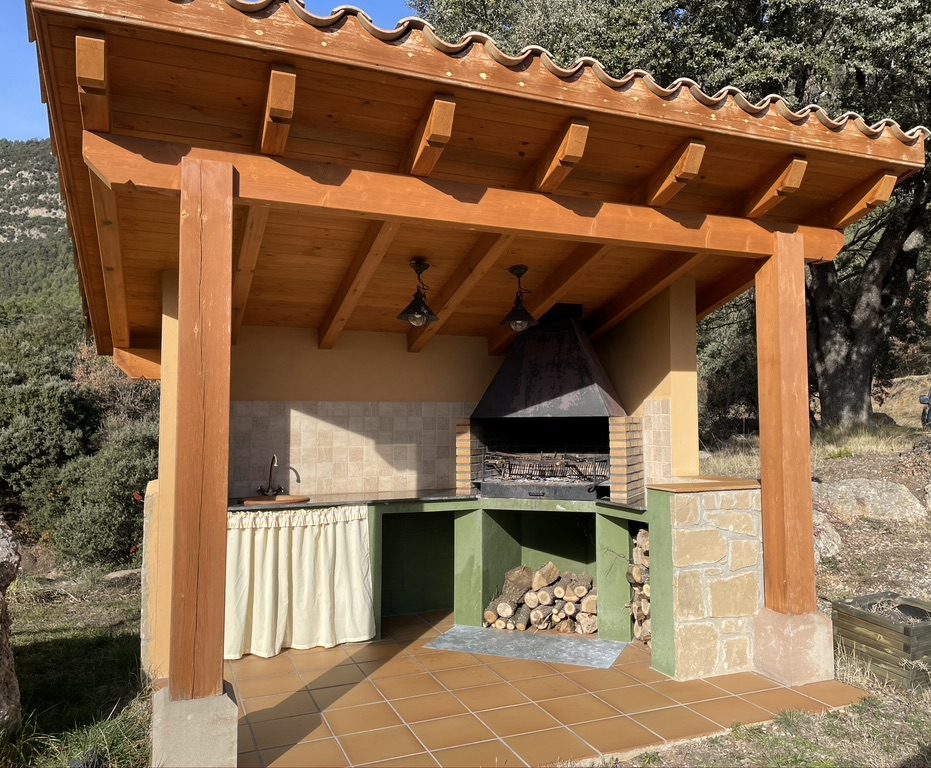 Exteriors - MASIA GUIXERONS